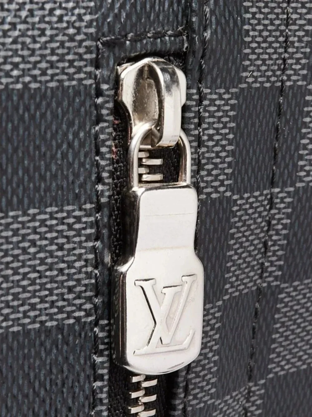 Louis Vuitton Damier Graphite District MM Messenger Bag